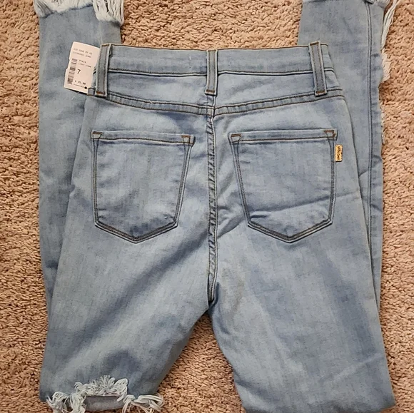 Vibrant Women's Sky Blue Ripped Boyfriend Jeans Sz.7 - Picture 3 of 8